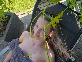 Watch  Skinny-LunaValentina1 live on BongaCams