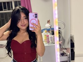 Nanita31 Live Cam on BongaCams