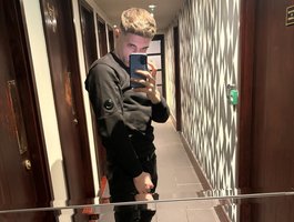 Profile of Weareonly18