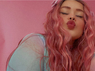 Kisses