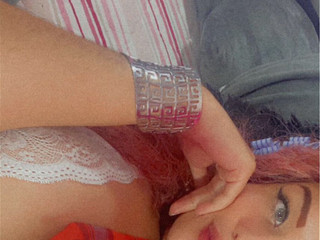 I wanna feel your touch