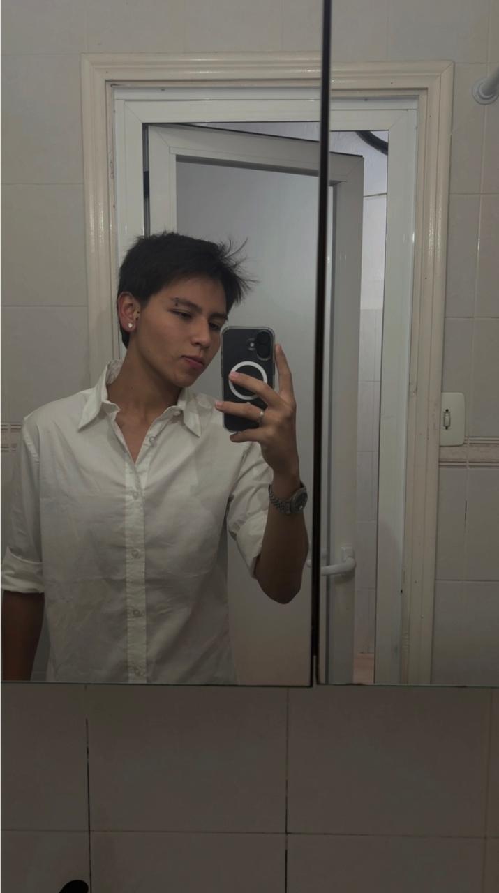 1Maximo 😋 image: 1