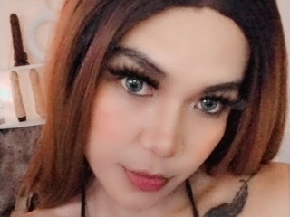 Sexy hot Lucy