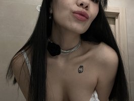 Watch  MimosaKiss live on BongaCams