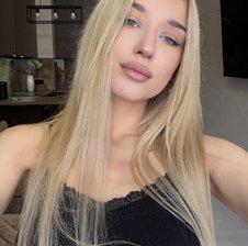 LUXblondee