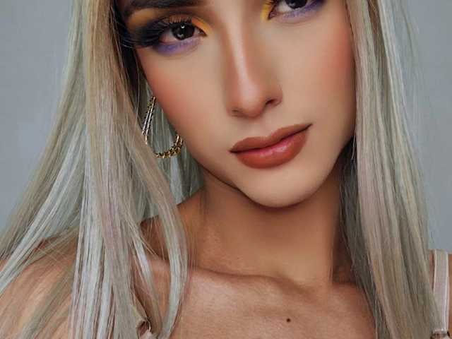 queen-cris