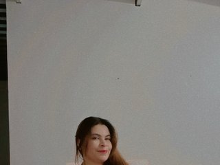 Zoe-feet