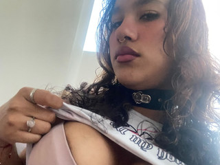 would you play with my tits