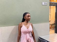 Zoe-011