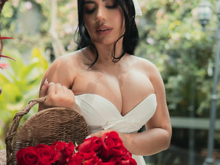Love me Gently🌹