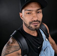 nickosanz