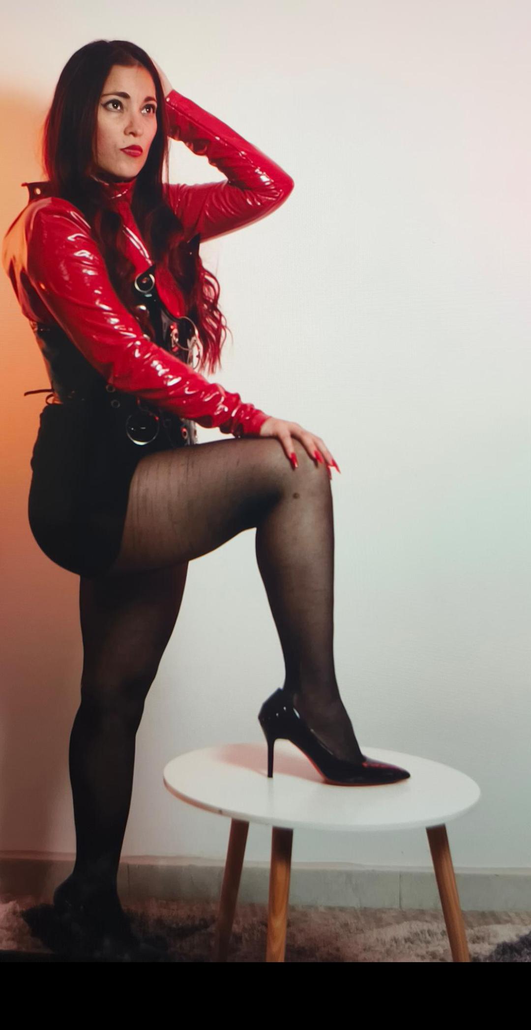MissKathyFox I M YOUR MISTRESS image: 1