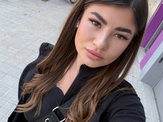 AliceElfy private show