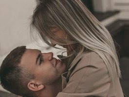 MollyLivex webcam