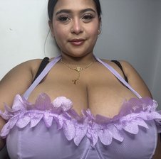 Emilyy23