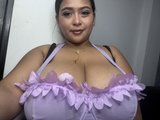 Emilyy23