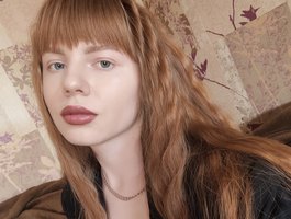 Watch  Loloshka222 live on BongaCams