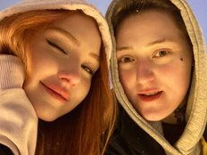 Alyna-Yluana private show