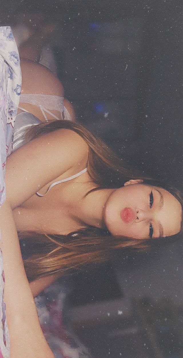 SweetPeach18 /If I were a queen 👸🏼 I'd sit on everyone's faces!/😏 image: 1