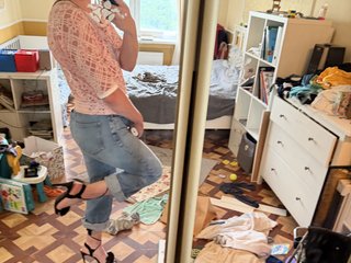 Modèle webcam Femboyyytransiiisissy2