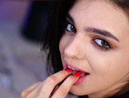 NoctisBella webcam model