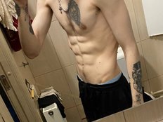 DemonLeo private show