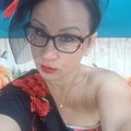 Nicolle49