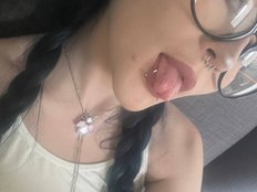 Bety-White Erotik Cam Profil auf Sex-Cam.sex