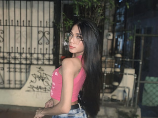 kiss me