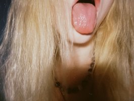 Live Chat with hellokitty23 on BongaCams