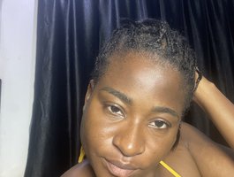 Watch  Evaoa live on BongaCams