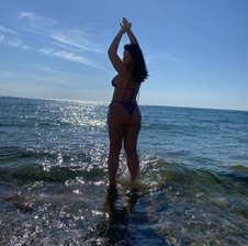 Vikki33vikki