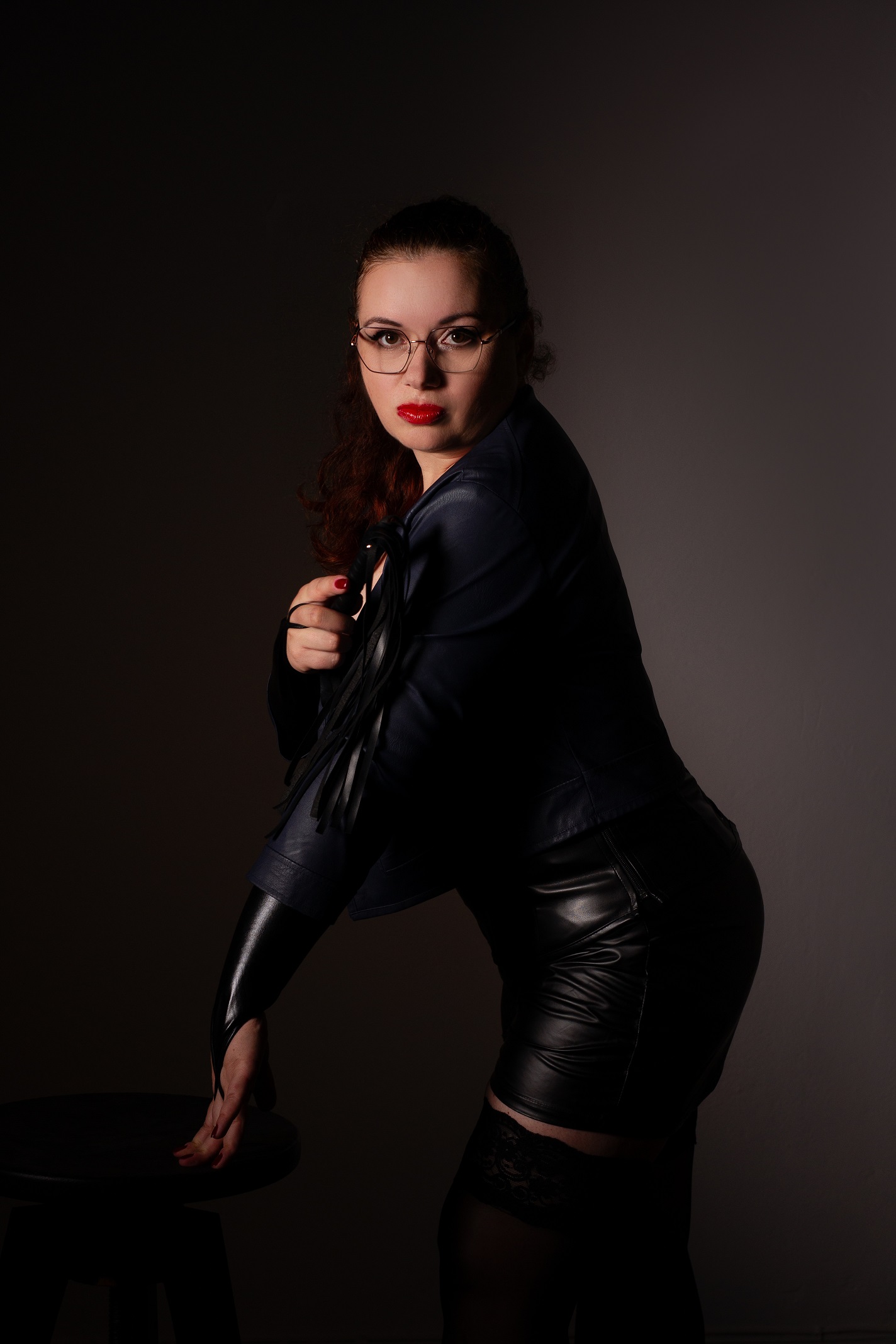MistressElisabeth BE MY FOOTSTOOL image: 2