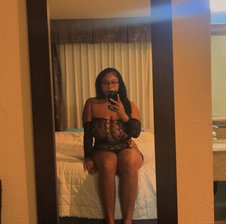 IDatedGraceinLace