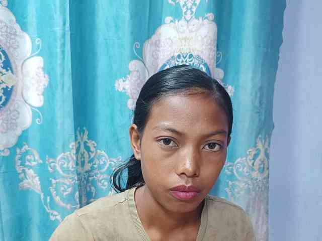 Layah7