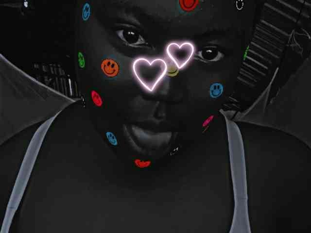 LuxeEbony