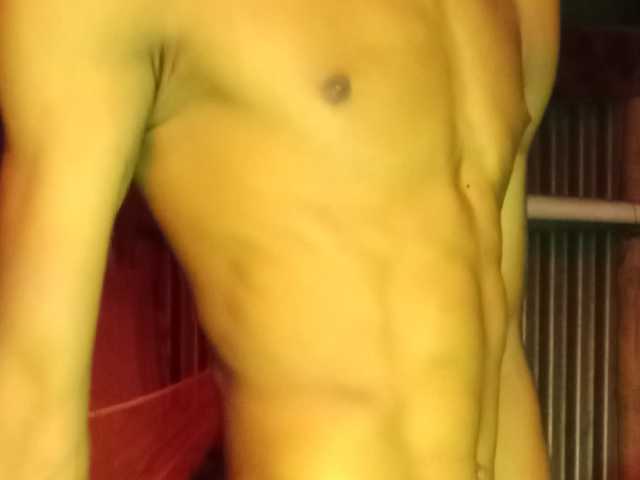 Boylive8