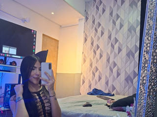✨ Feel the Attraction