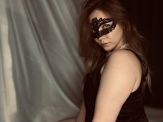SweetTease — LIVE on BongaCams
