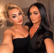 Blondexbrunette1