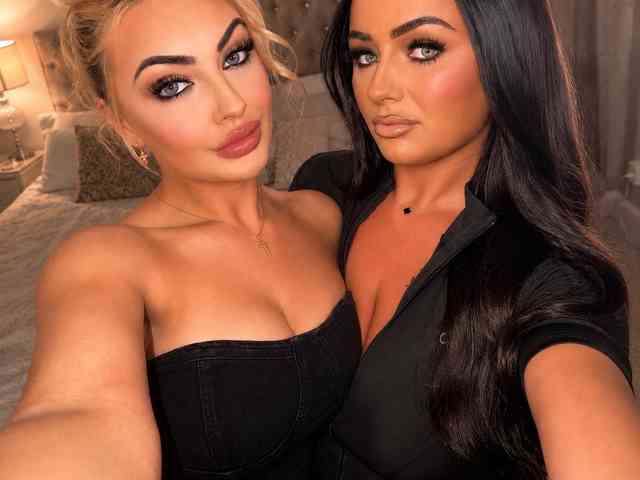 Blondexbrunette1