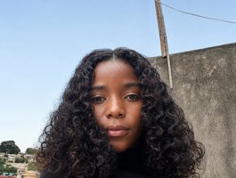 LandiQueen12