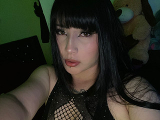 :3