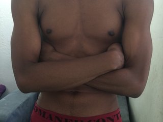 Webcam model Cumonyourface2