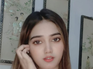 Zoya Hy