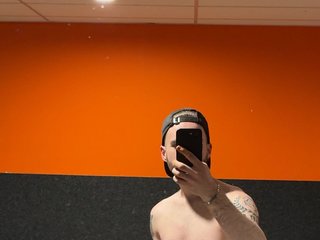 MrLoverLover-1