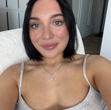 AlexaHotty1