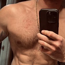 Zohan95