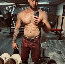 Zohan95