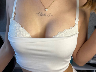 😋
